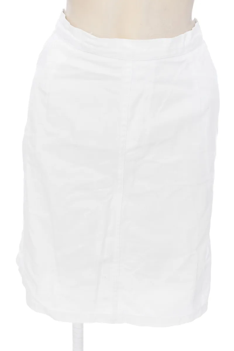 Falda color Blanco - Closeando